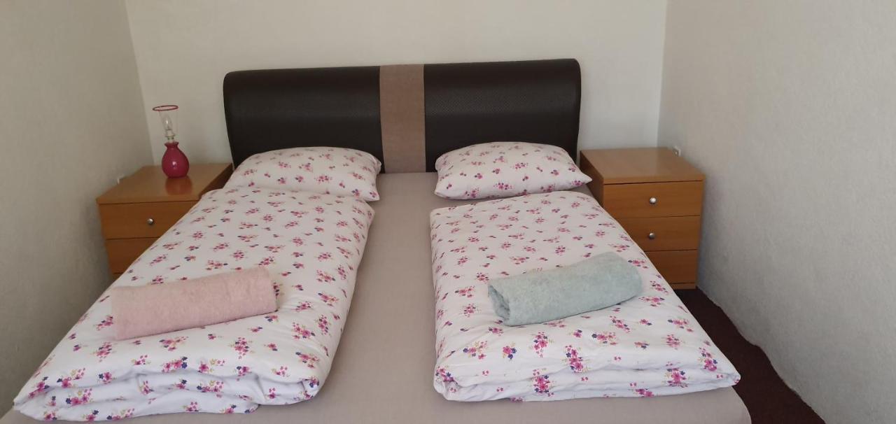 Hostel T&M Zenica Exterior photo
